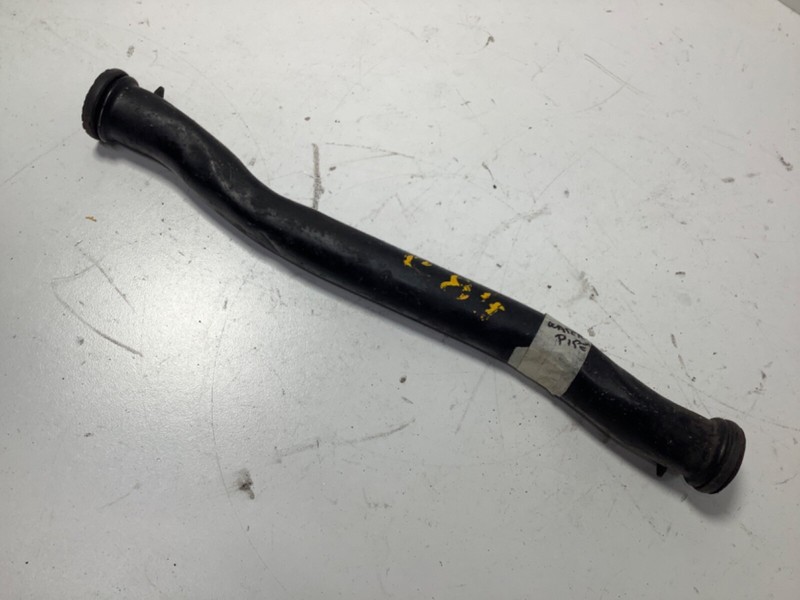 84-87 Honda Civic Connecting Water Pipe 19505-PE0-000 OEM