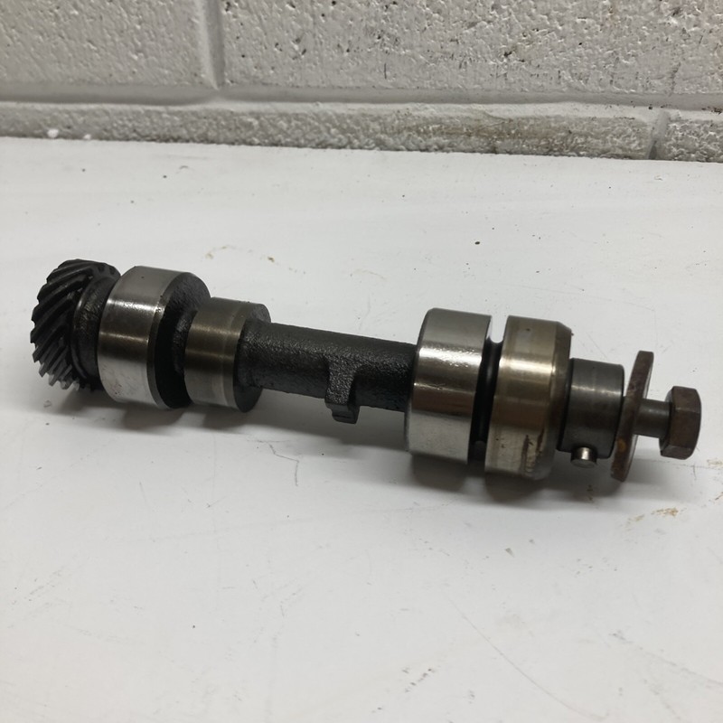 M4c 2.3 Ford OMC Auxiliary Drive 914293 0914293