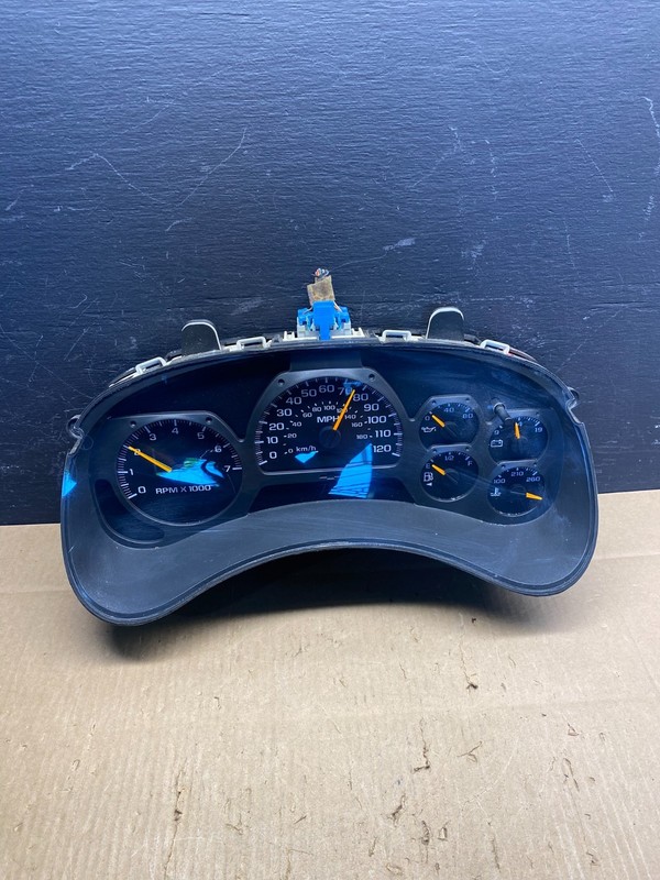 2003 to 2006 Chevrolet Trailblazer Envoy Cluster Gauge SpeedometerAD1640 DG