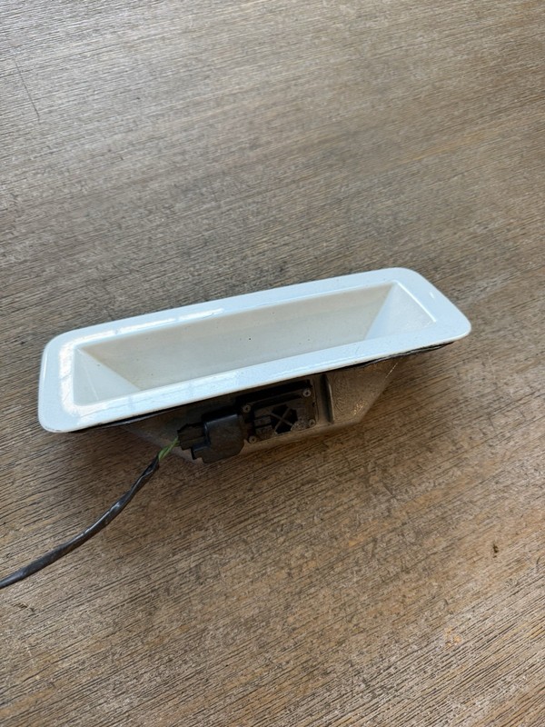 OEM 2011LINCOLN MKX Tail Lift Gate Trunk Hatch Handle Switch White