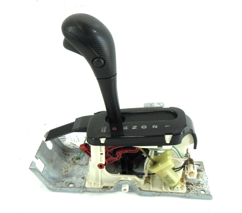 2004 04 Jeep Liberty Automatic Transmission Floor Shifter OEM