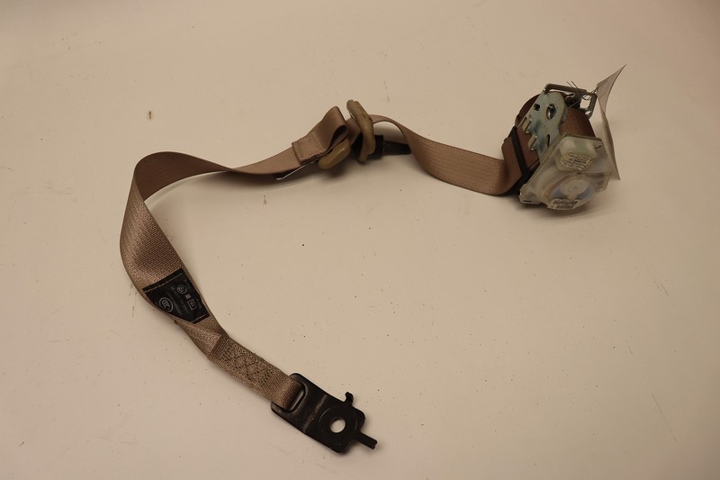 2014-2018 JEEP GRAND CHEROKEE REAR SECOND 2ND ROW PASSENGER SIDE SEAT BELT OEM