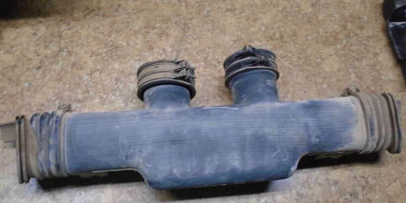 1986 1987 Honda TRX350 TRX 350 4x4 Fourtrax Air Filter Intake Box Manifold Duct