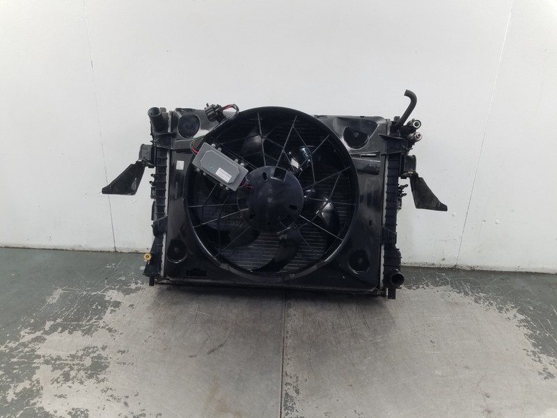 2003 03 04 Mercury Marauder Radiator / Fan / Cooler Assembly #8342 i7