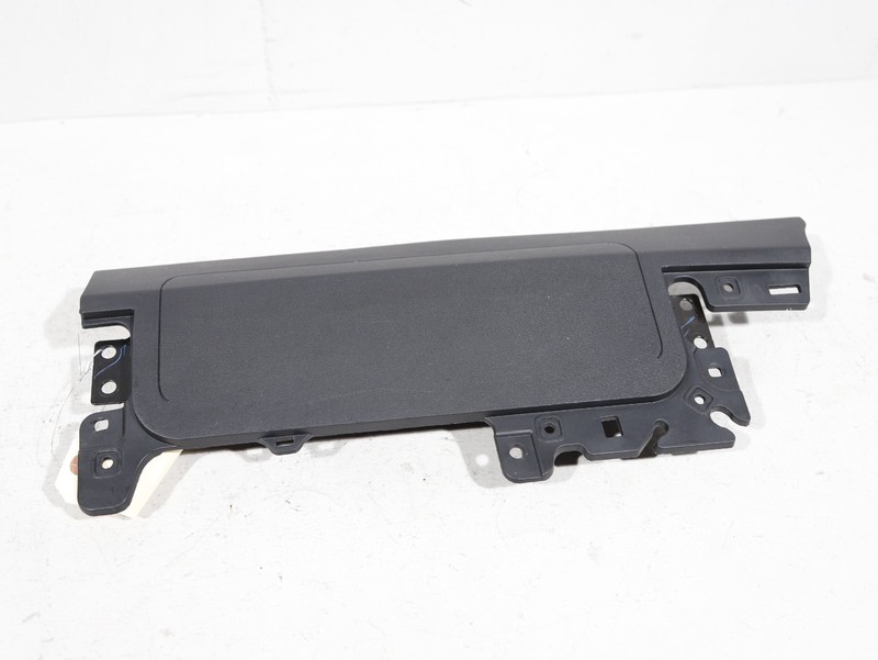 2017-2023 Tesla Model 3 RH Right Lower Knee Safety Airbag Module 1077826-00-D