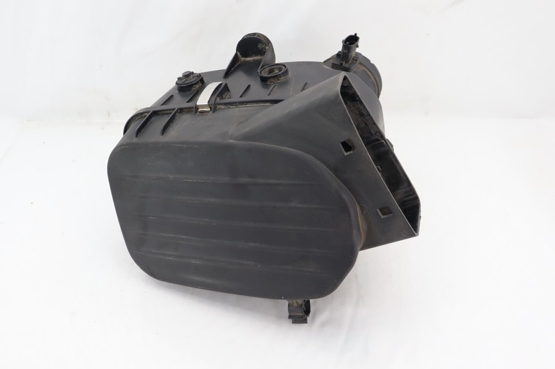 ✅ 2014-2019 MASERATI GHIBLI S LEFT DRIVER SIDE AIR CLEANER FILTER BOX OEM