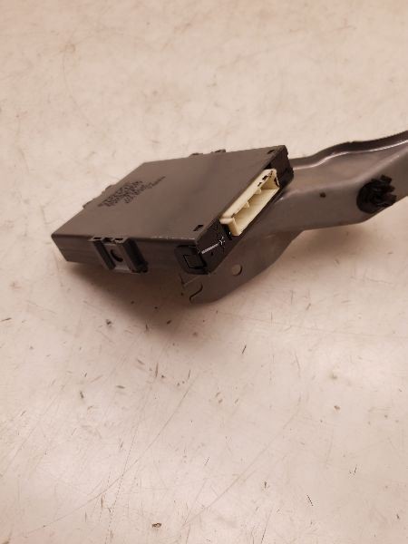 07-10 TOYOTA SIENNA MULTIPLEX NETWORK CONTROL MODULE ECM ASSEMBLY