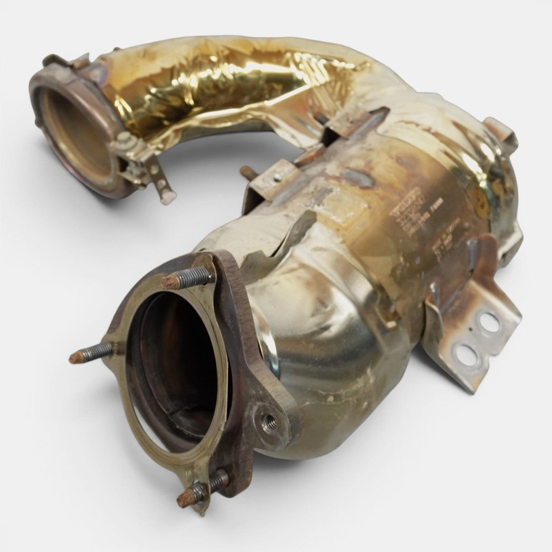 2022-2024 VOLVO S60 2.0l Engine Motor Exhaust System Downpipe Pipe OEM 36011727