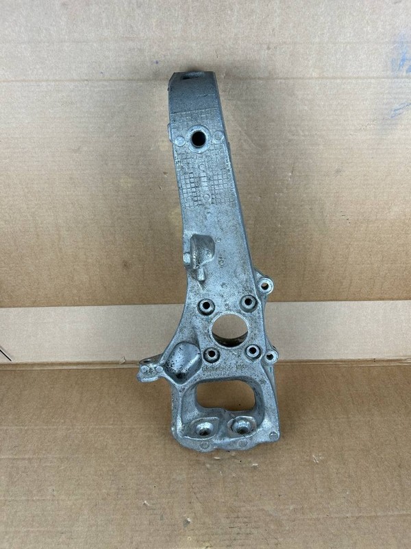 ✅12-16 OEM Tesla Model S RWD Front Right Passenger Spindle Knuckle Hub 600701800