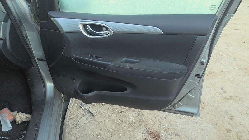 Front Door Trim Panel NISSAN SENTRA Right 14 13 15 16 17 18 19