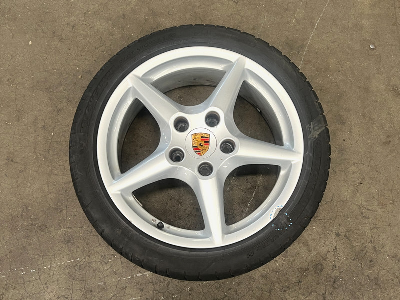 ⭐2005-2008 PORSCHE CARRIER 911 997 WHEEL RIM TIRE 235/40/18 8X18 OEM LOT2635