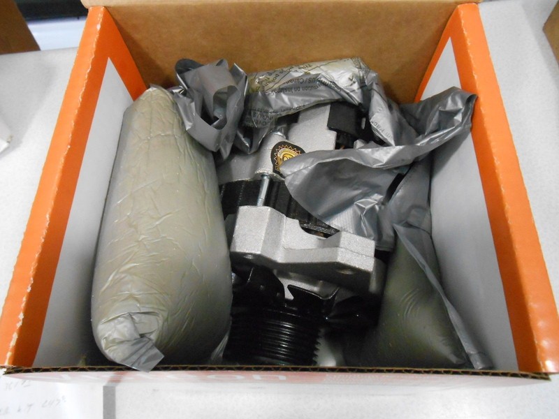 New Visteon 91324 8165-7 P30 6.2 liter reman Alternator