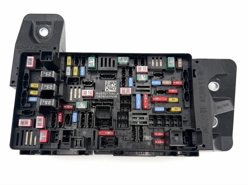 ✅ 2019-2026 RAM 1500 5th Gen OEM POWER DISTRIBUTION CENTER FUSE JUNCTION BOX