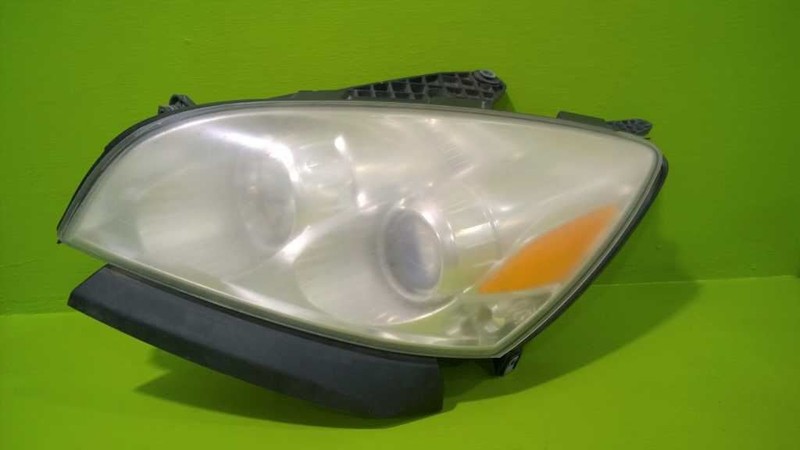 07 08 SATURN OUTLOOK DRIVER LEFT HEADLIGHT LAMP OEM 2861-23