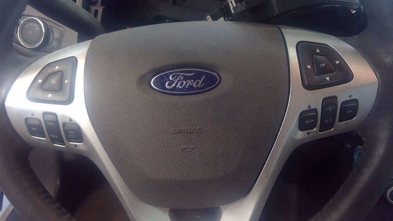 2011-2014 Ford Edge Front Driver Steering Wheel Air Bag Gray